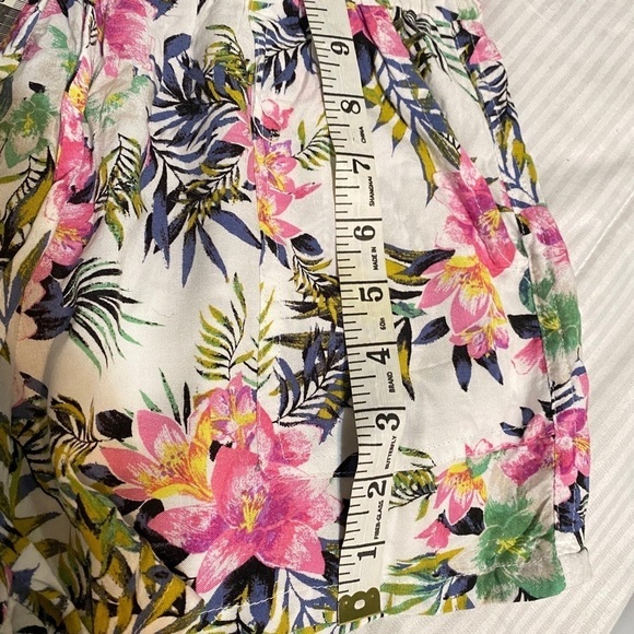 JOE B Floral Shorts Size S - Picture 4 of 6